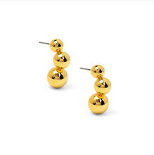 Load image into Gallery viewer, Cuverd Three Beads Stud Earring
