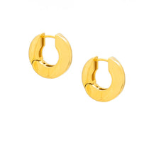 Load image into Gallery viewer, Flat Huggie Earring Jewelry
